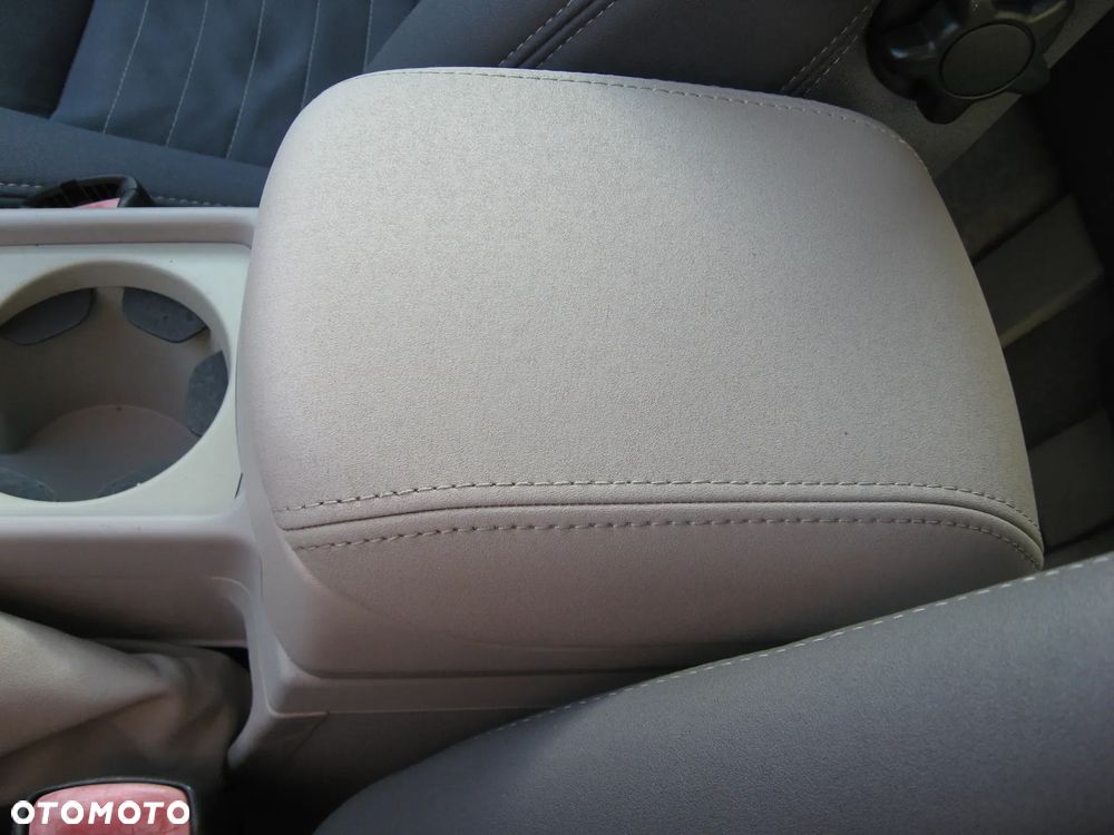 Volvo V50 - 23