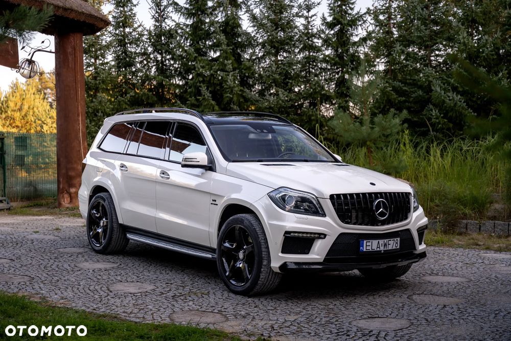 Mercedes-Benz GL 63 AMG 4Matic AMG Speedshift Plus 7G-TRONIC - 11
