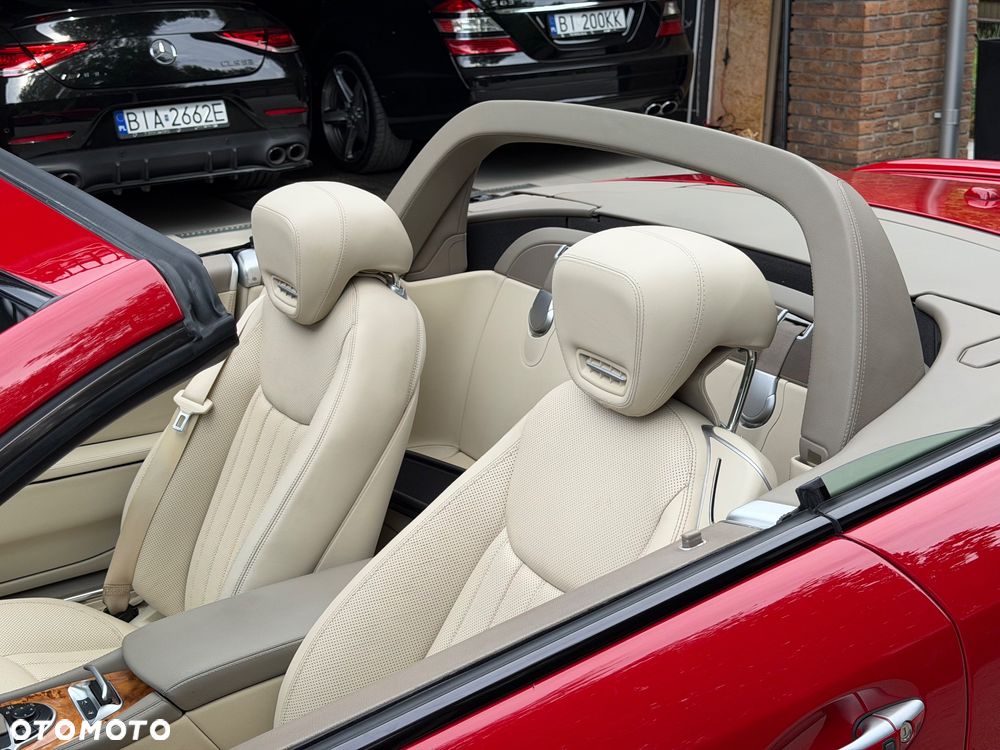 Mercedes-Benz SL - 22