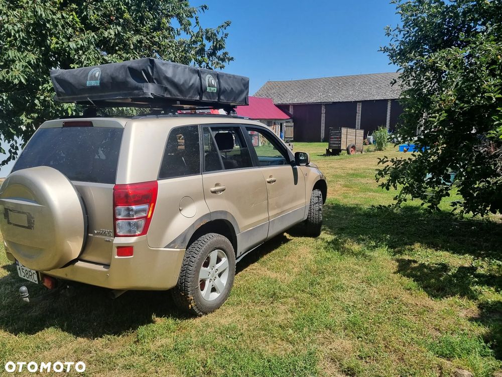 Suzuki Grand Vitara 2.7 V6 - 1
