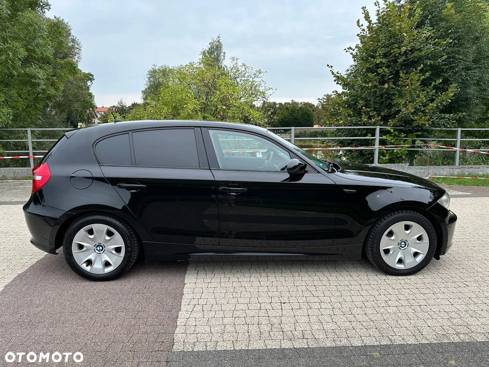 BMW Seria 1 116i - 5