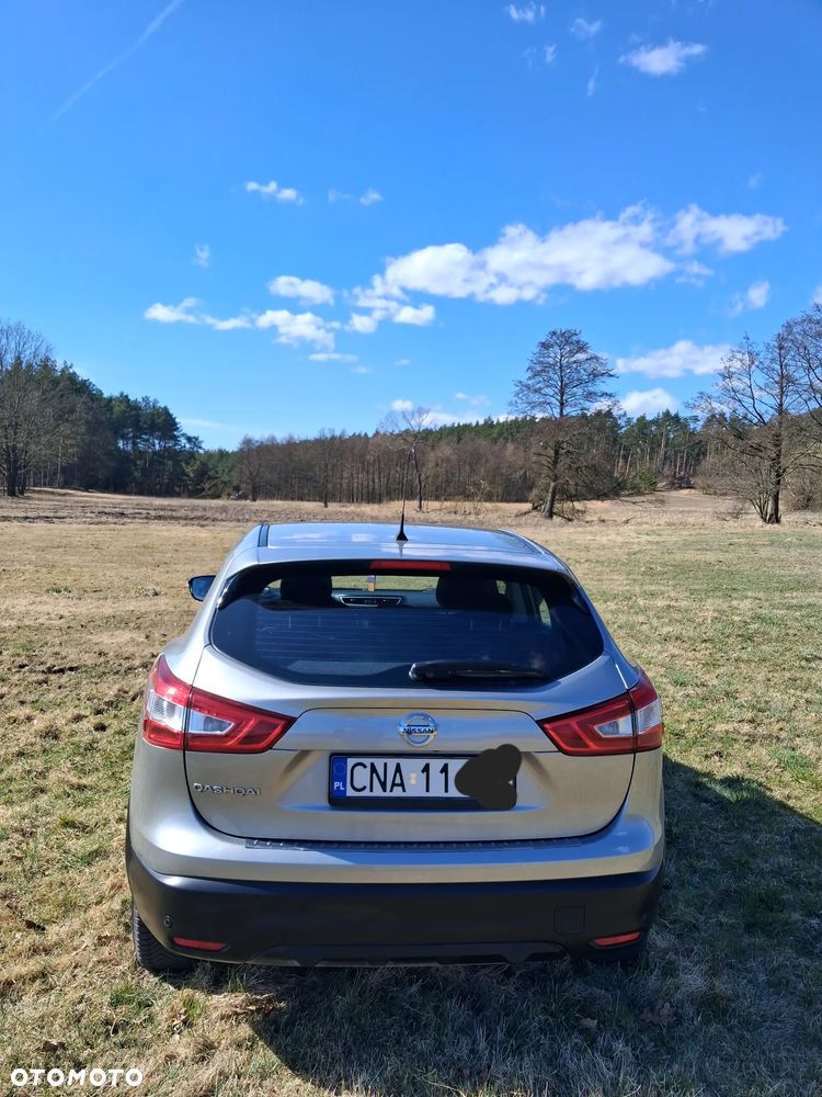 Nissan Qashqai 1.6 DCi N-Connecta EU6 - 9