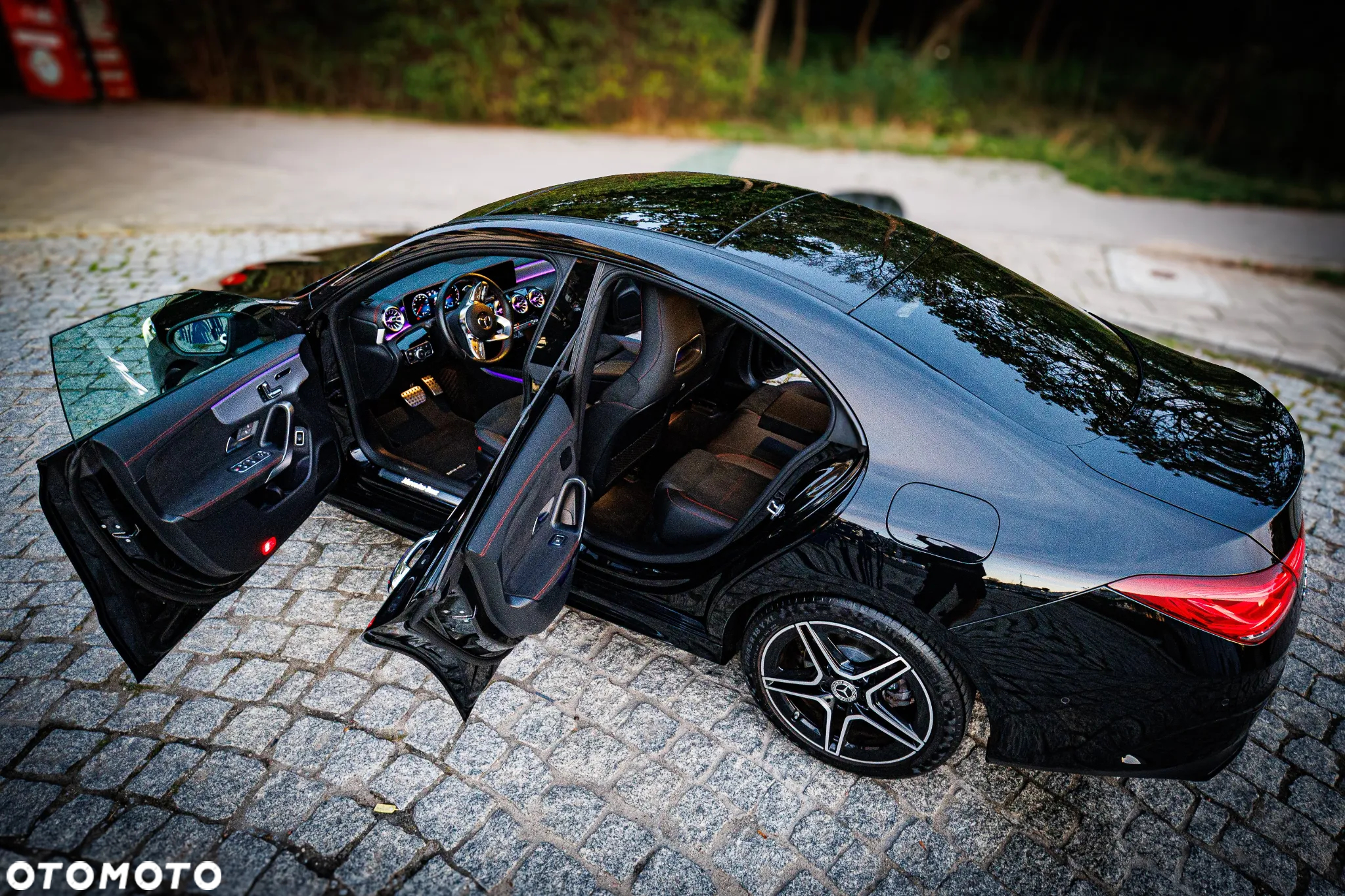 Mercedes-Benz CLA 220 4-Matic 7G-DCT - 15