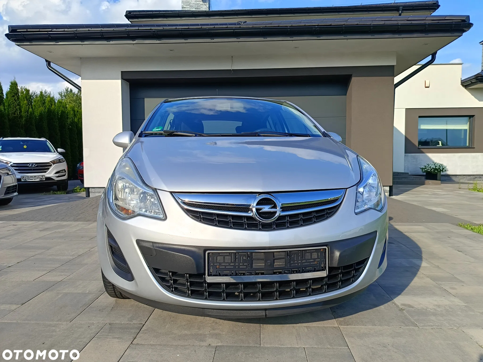 Opel Corsa 1.2 16V Edition - 4