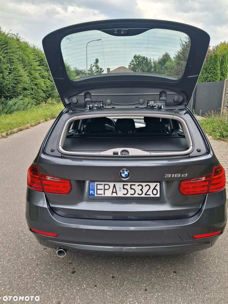 BMW Seria 3 318d DPF - 4