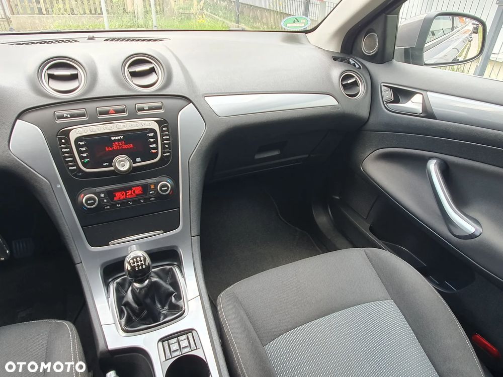 Ford Mondeo 1.6 TDCi Business Edition - 22