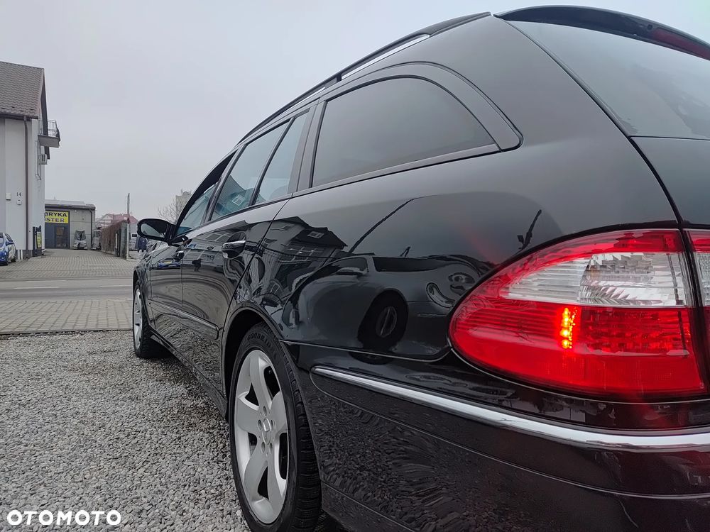 Mercedes-Benz Klasa E 500 Avantgarde Sport Edition - 10