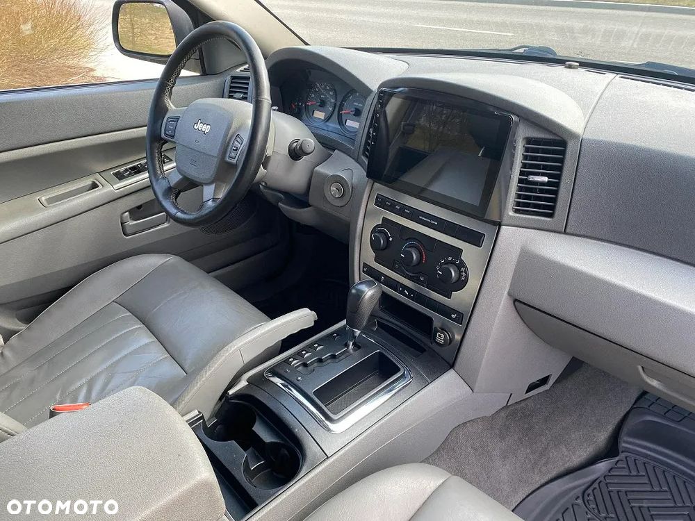 Jeep Grand Cherokee - 7