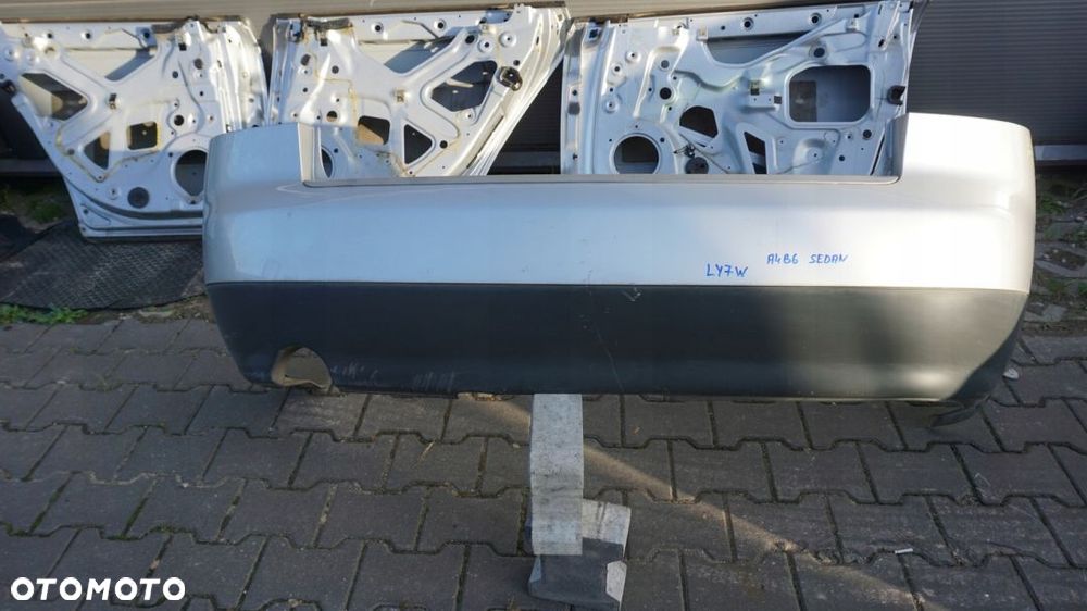 DRZWI LEWE TYŁ SREBRNE AUDI A4 B6 SEDAN LY7W - 11