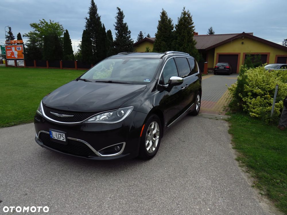 Chrysler Pacifica