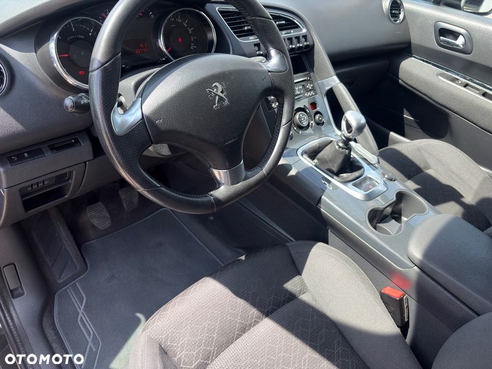 Peugeot 3008 HDi FAP 115 Style - 17