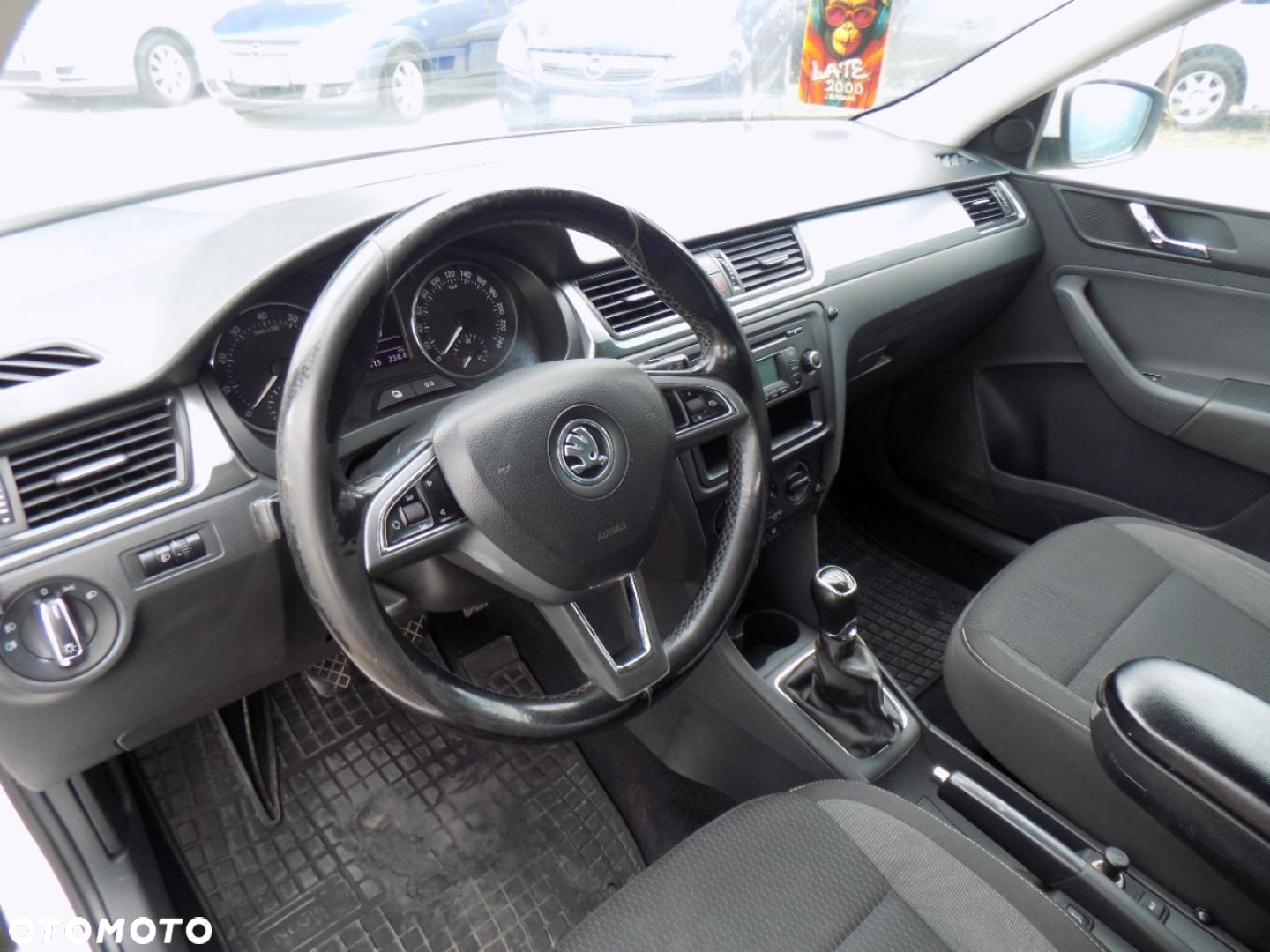 Skoda RAPID - 5