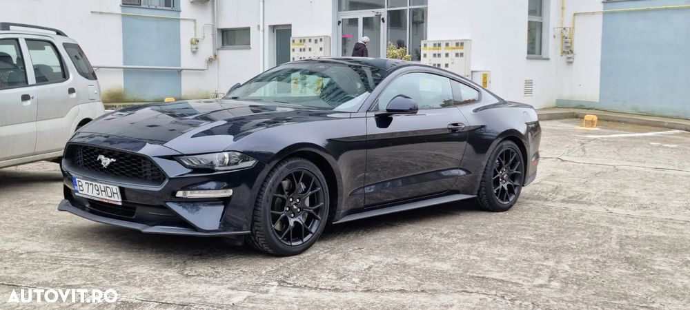 Ford Mustang 2.3 Eco Boost Aut. - 1