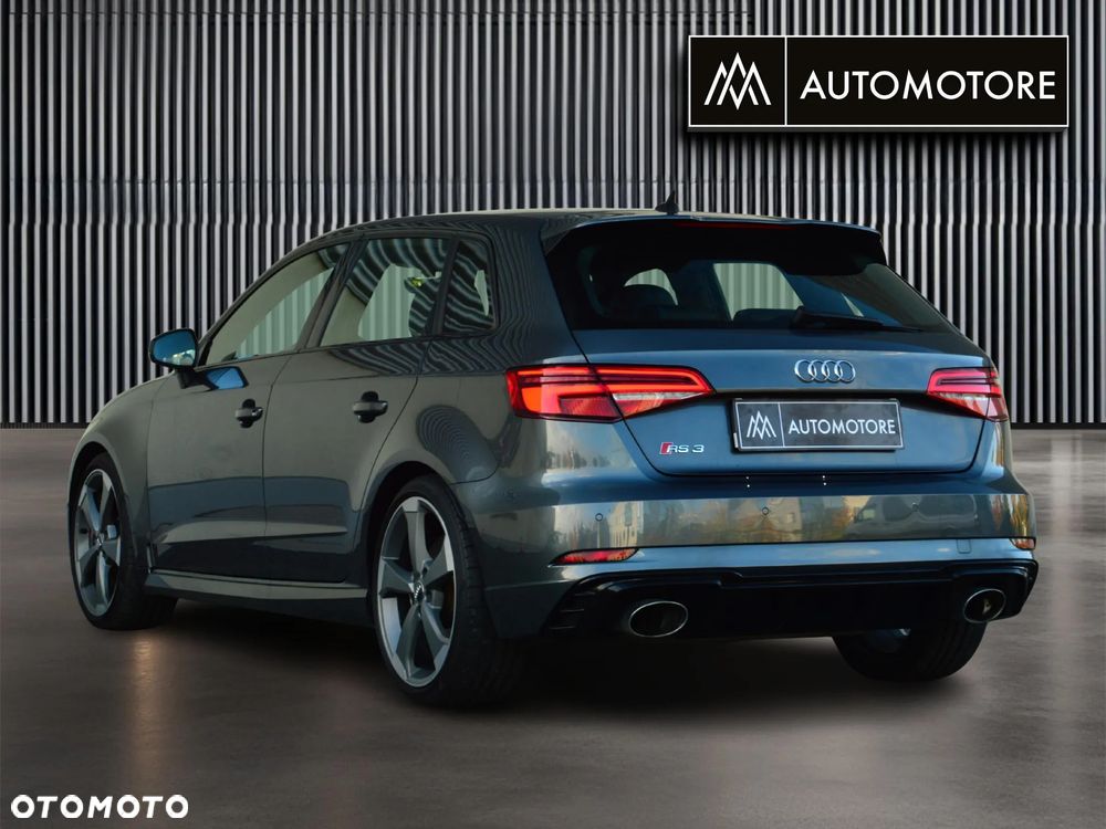 Audi RS3 Sportback 2.5 TFSI Quattro S tronic - 8