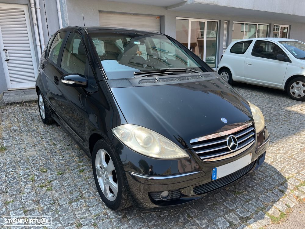 Mercedes-Benz A 150 Avantgarde Automatic - 1