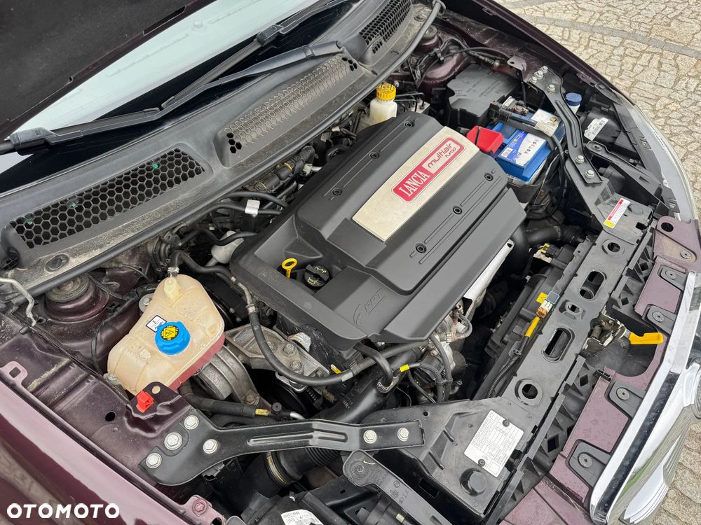 Lancia Delta 1.4 MultiAir 16v Platinum - 36