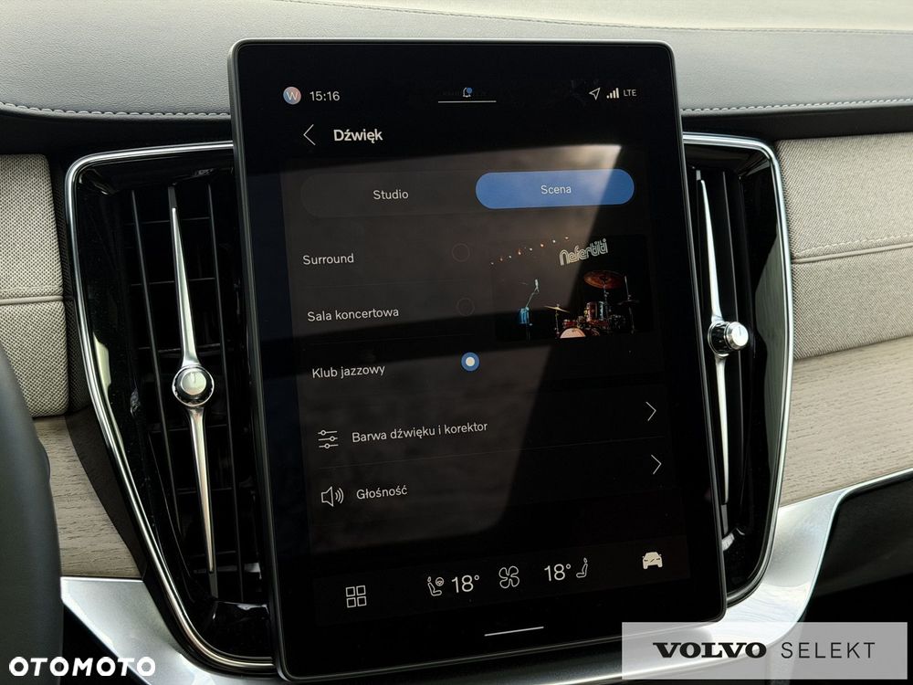Volvo XC 90 - 38