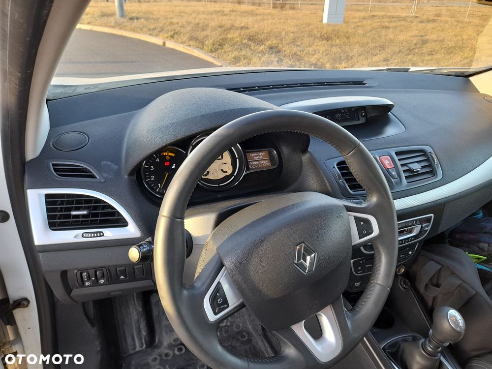 Renault Megane - 5