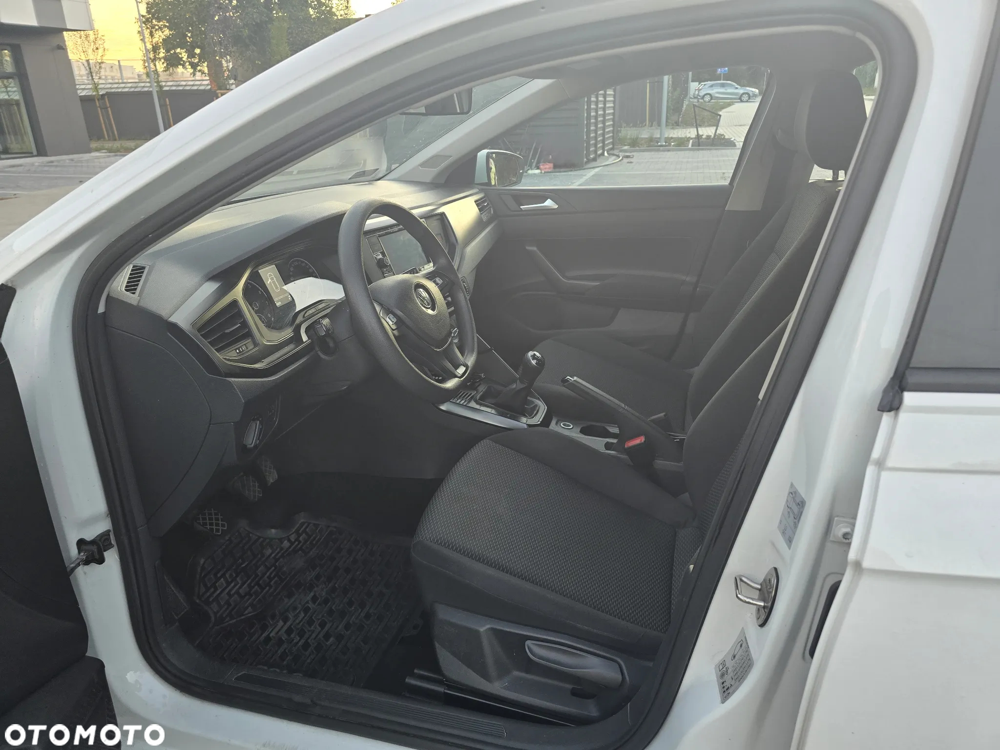 Volkswagen Polo 1.0 Trendline - 14