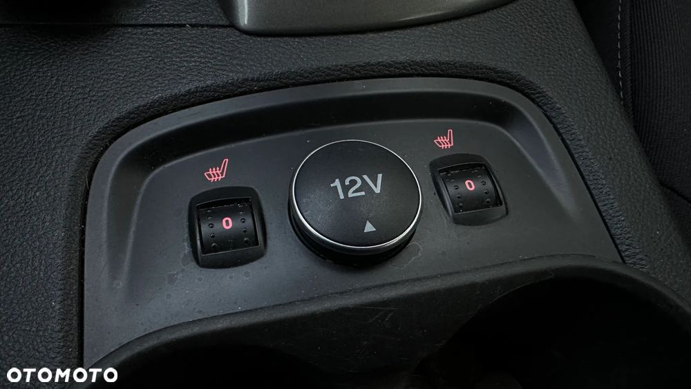 Ford Focus 1.0 EcoBoost Titanium ASS - 11