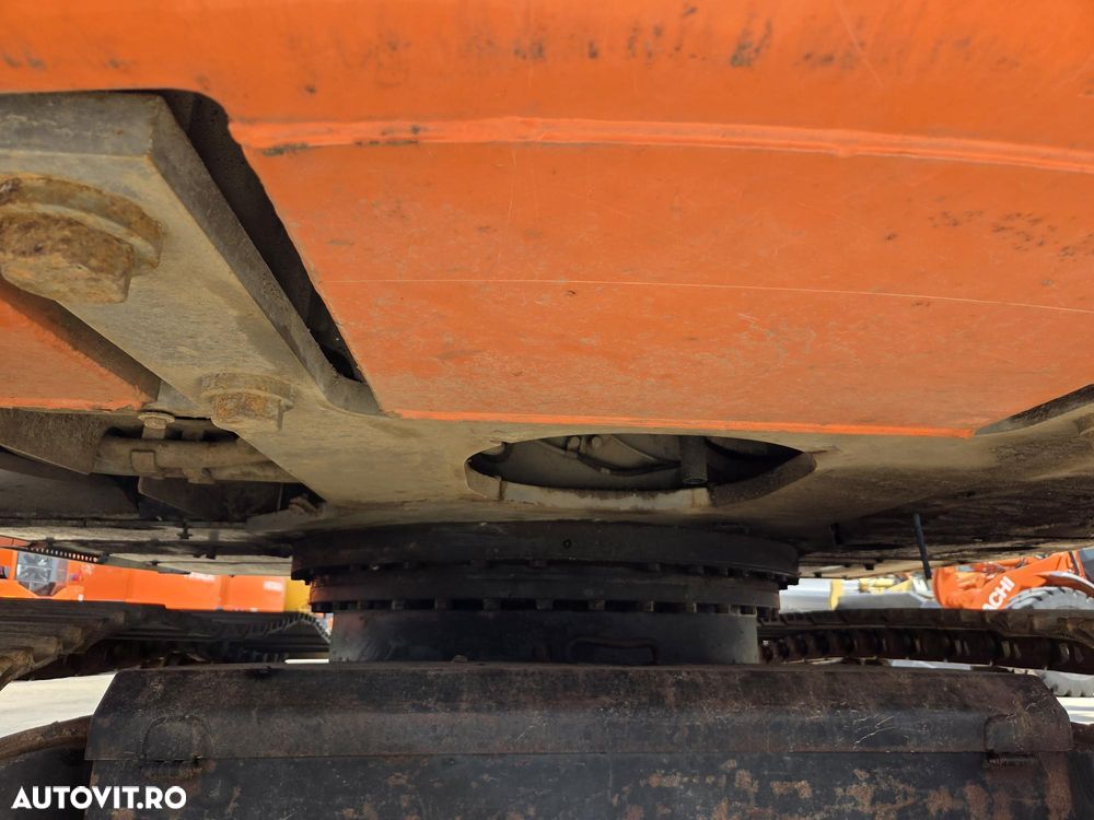 Hitachi ZX225, 23tone, cupa 1,3mc, 2006, 9.558h, Inst hidr picon pe brate, inst hidr rotire pe brate, pregatire GPS trimble, senile late, motor Isuzu 6 cilindri 143CP, FOARTE BINE INTRETINUT-41900 EUR+Tva - 27