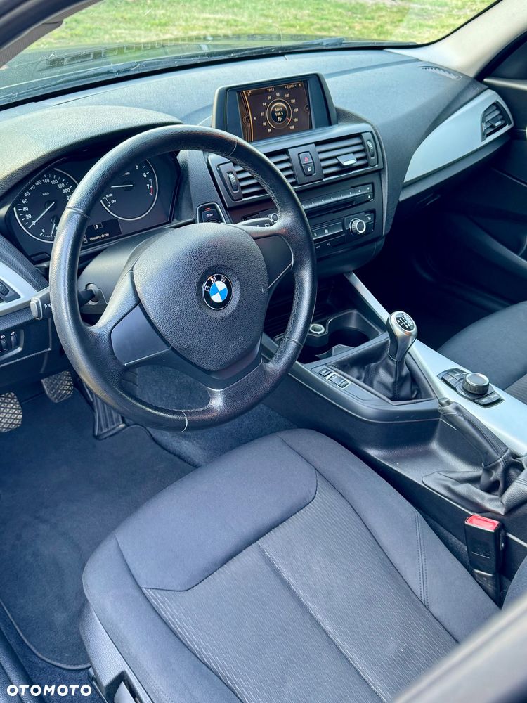 BMW Seria 1 116i - 9