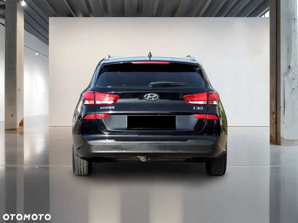 Hyundai i30 1.4 Premiere Comfort - 7