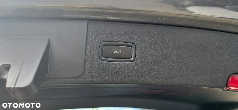 Porsche Cayenne - 20