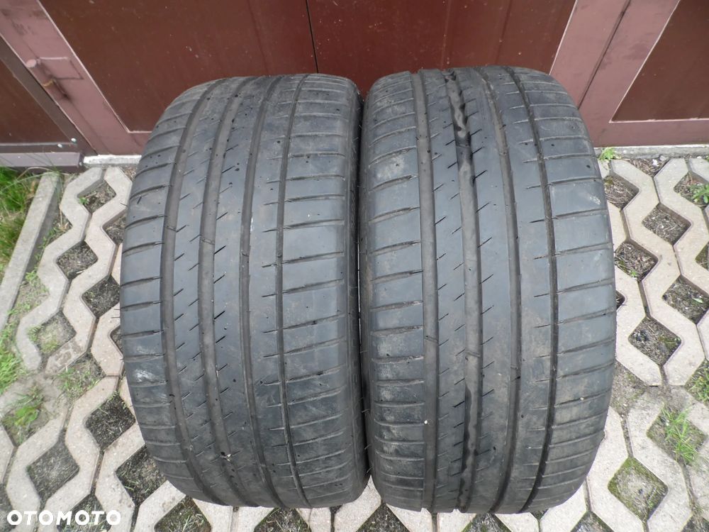 Opony Michelin Pilot Sport 4 245/40 R19 2021 5,5mm - 1