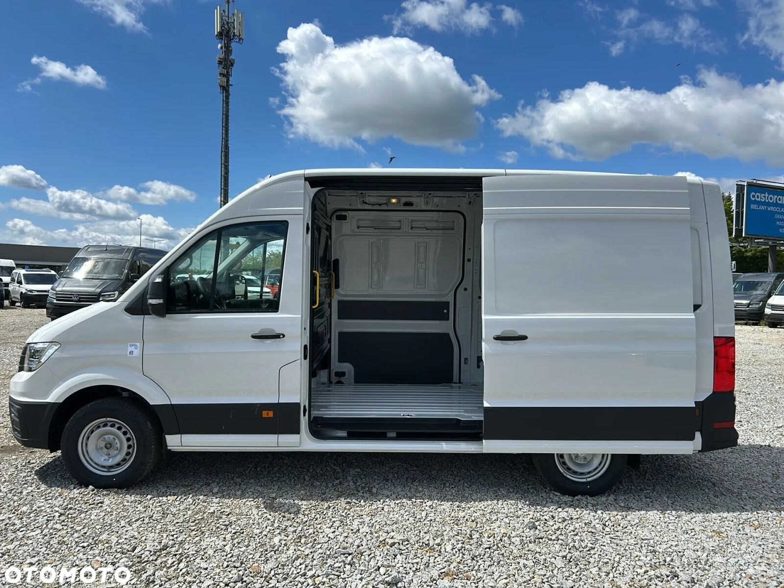 Volkswagen Crafter 35 Furgon L3H3, 2.0TDI 177KM, Wysoki dach, r.o. 3640 - 11