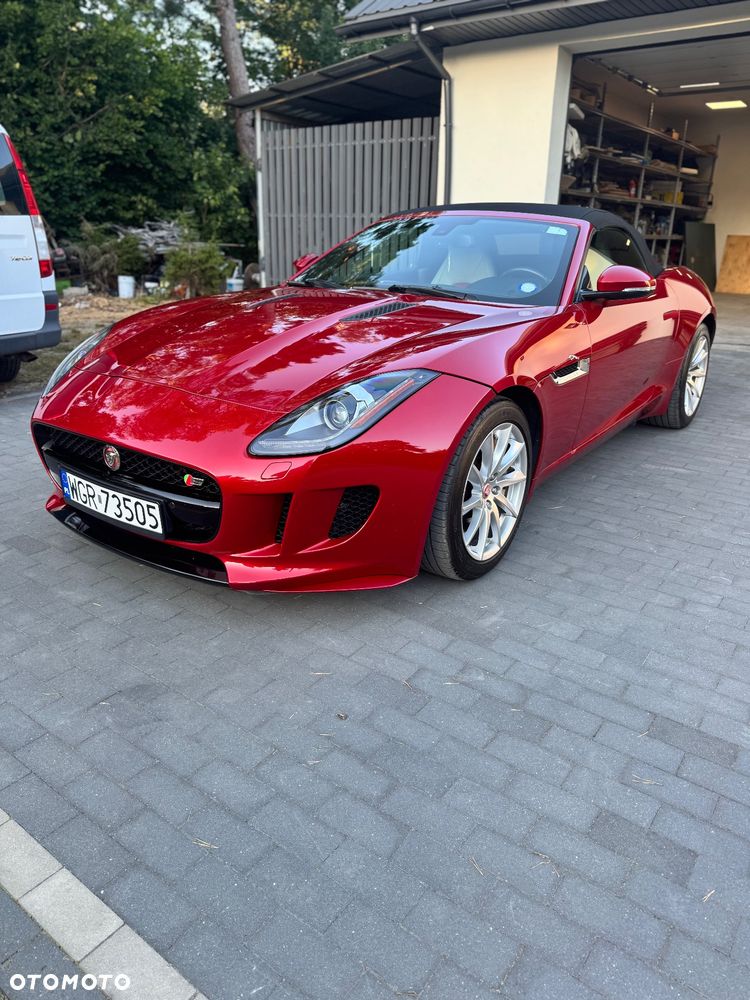 Jaguar F-Type Cabriolet - 1