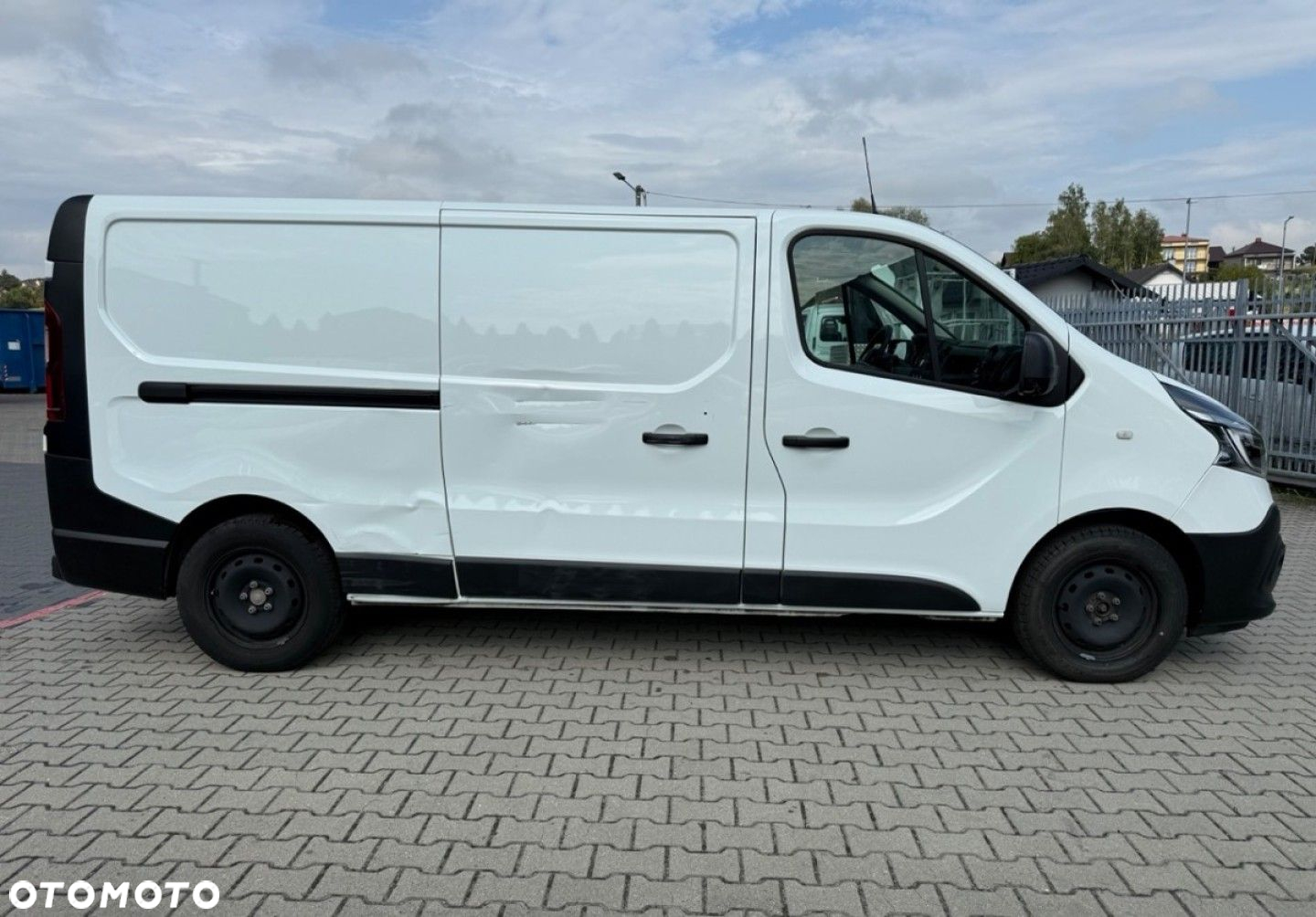 Renault Trafic - 13