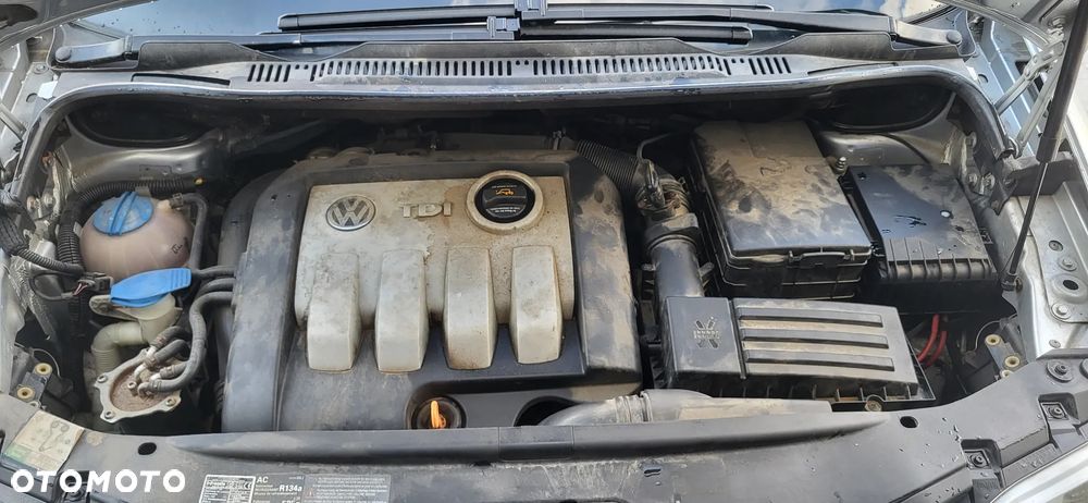 Volkswagen Touran 1.9 TDI Basis - 8