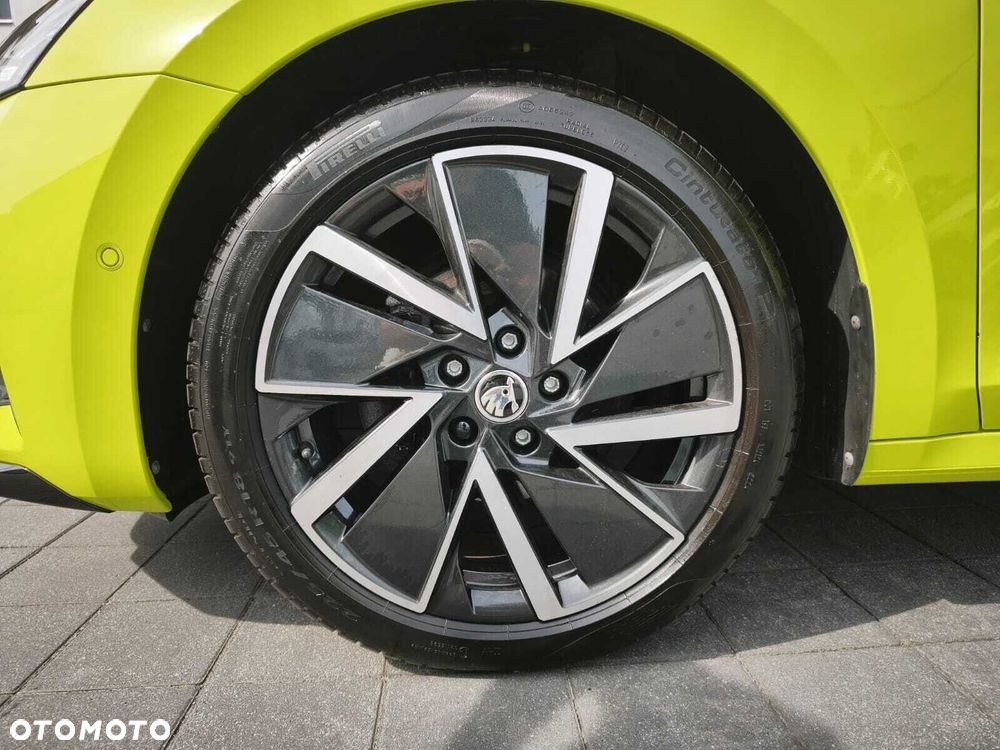 Skoda Octavia 2.0 TDI Sportline DSG - 40
