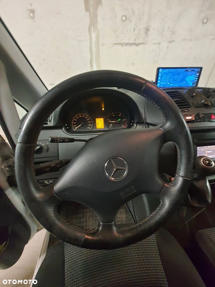 Mercedes-Benz Vito - 11