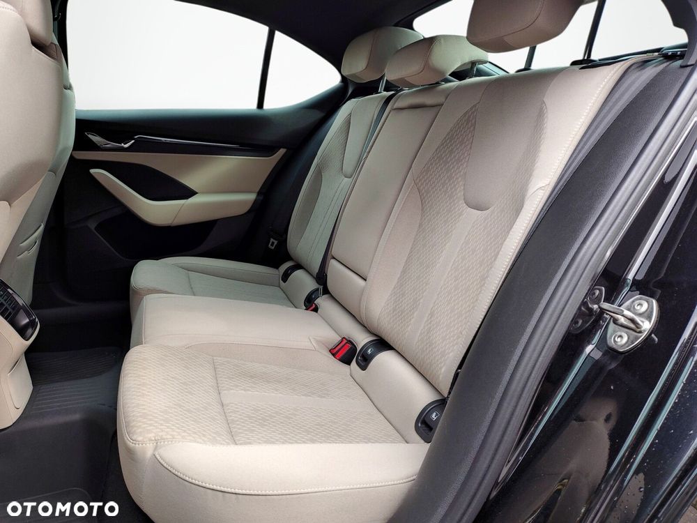 Skoda Octavia 1.5 TSI ACT Style - 11