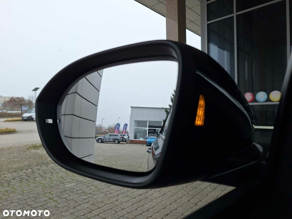 Volkswagen T-Roc 1.5 TSI Style DSG - 26