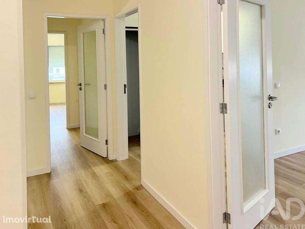 Apartamento T2 em Rio Tinto de 80 m2 - Grande imagem: 4/21