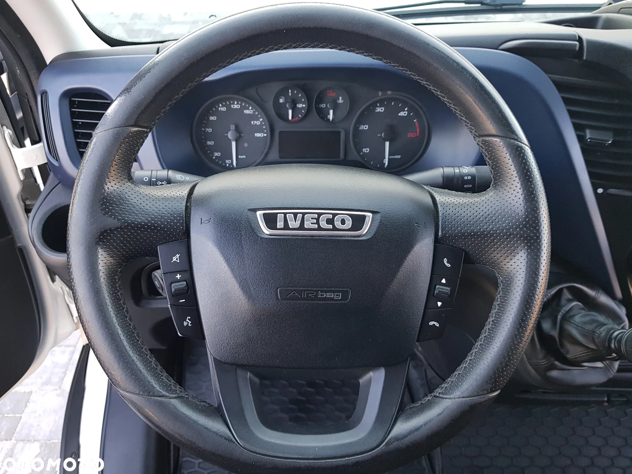 Iveco 35s180 Salon Polska - 15