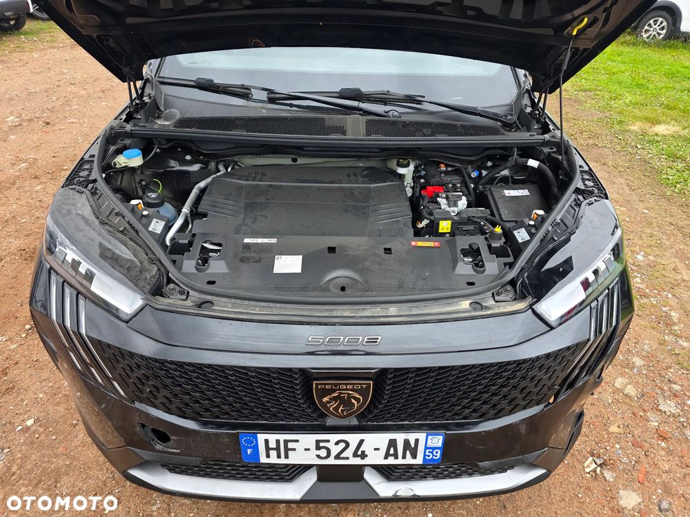 Peugeot E-5008 210 Allure - 12