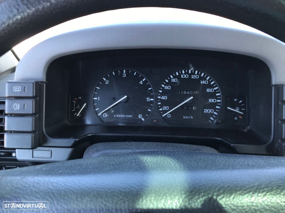 Land Rover Discovery 2.5 TDi - 13
