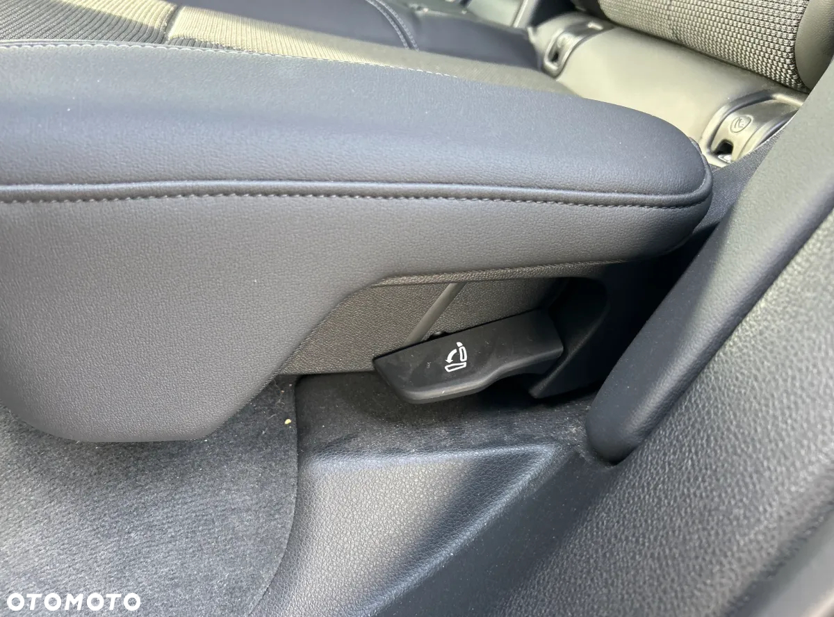 Audi Q5 40 TDI quattro S tronic sport - 21