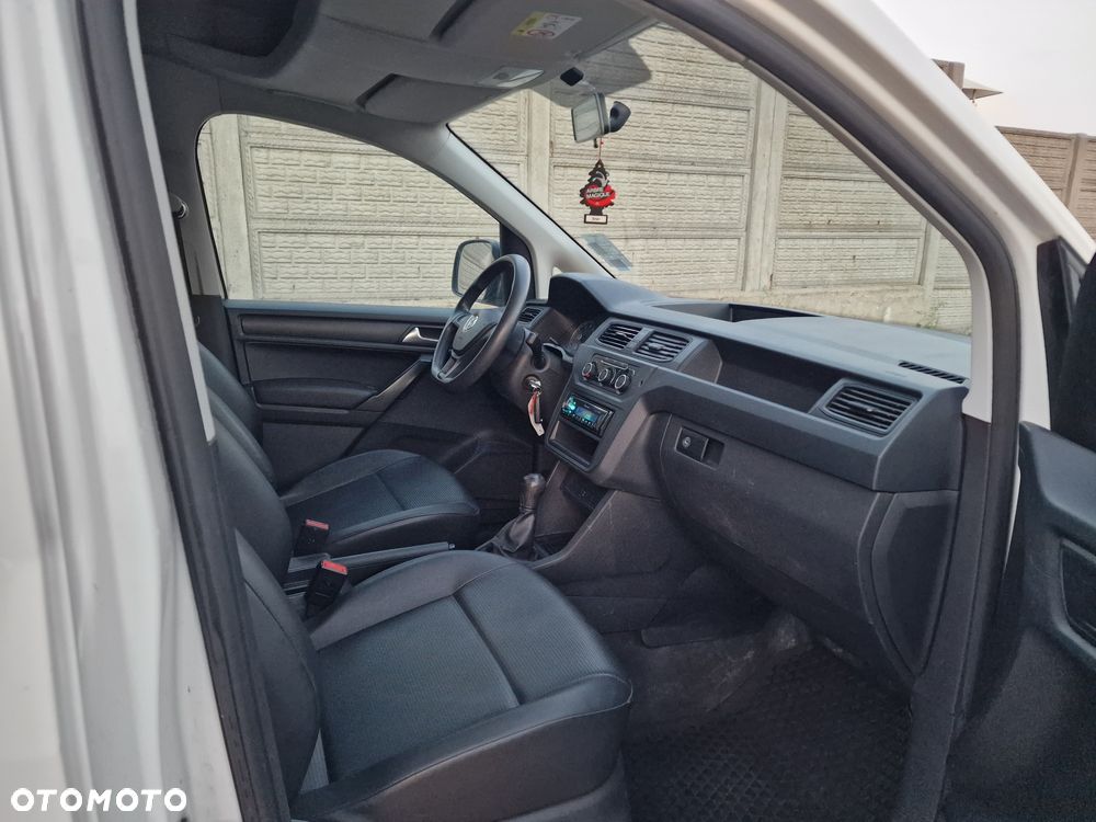 Volkswagen Caddy - 13