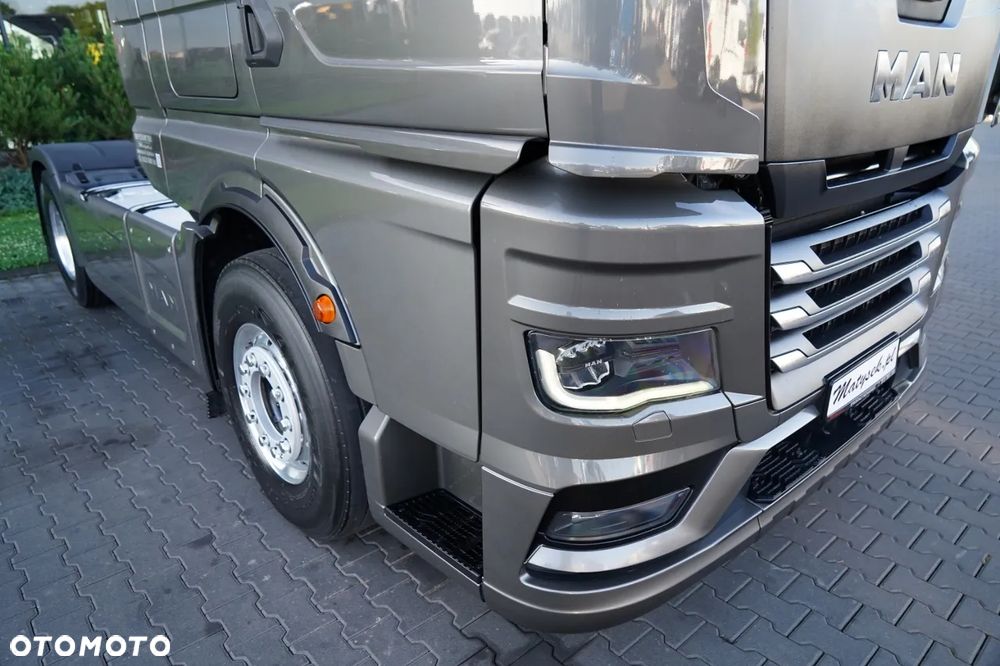 MAN TGX 18.510 / GX / PEŁNY ADR / RETARDER / KLIMA POSTOJOWA / CAŁY NA PODUSZKACH / BOGATE WYPOSAŻENIE / OPONY 100% - 11