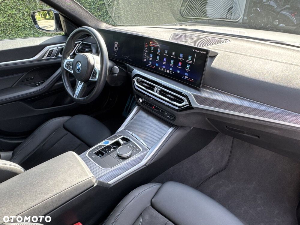 BMW i4 70.3kWh eDrive 35 M Sport - 28