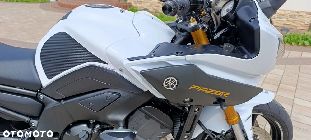 Yamaha FZ8 - 26