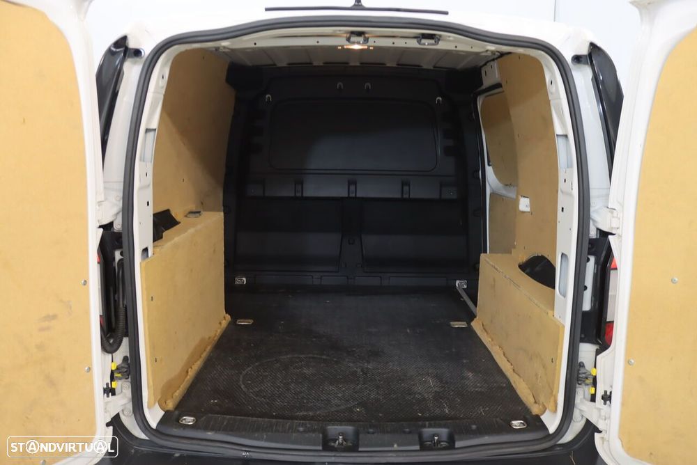 VW Caddy 2.0 TDi - 34