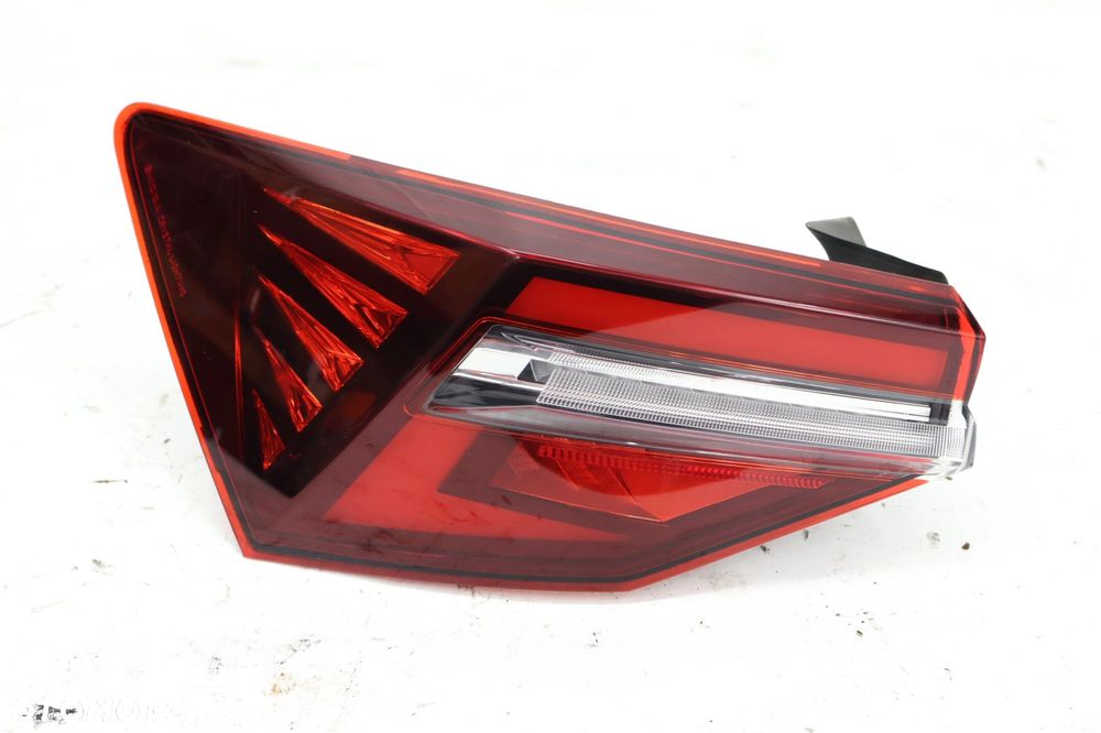 Skoda Karoq lampa tył lewa 57A945207C lift