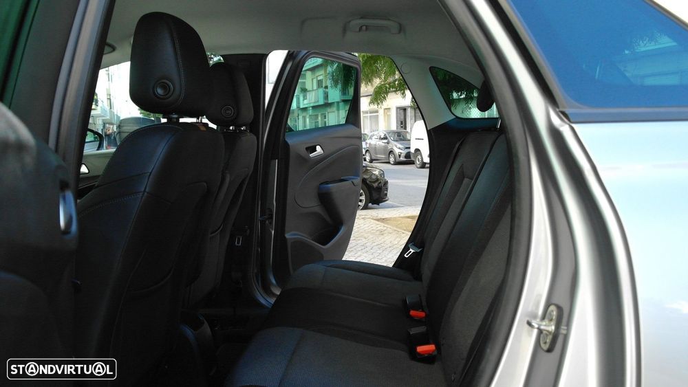 Opel Crossland X 1.2 Innovation - 17