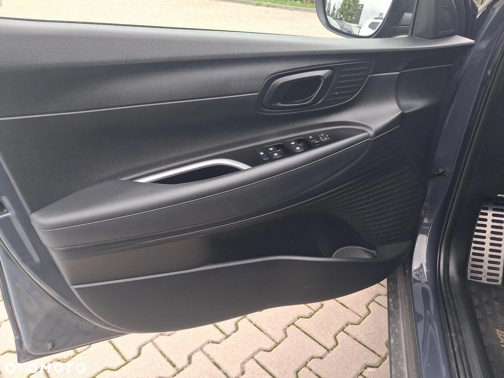 Hyundai Bayon 1.0 T-GDI Smart - 10